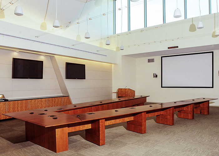 government-buyer-conference-tables Tables for Government Buyers