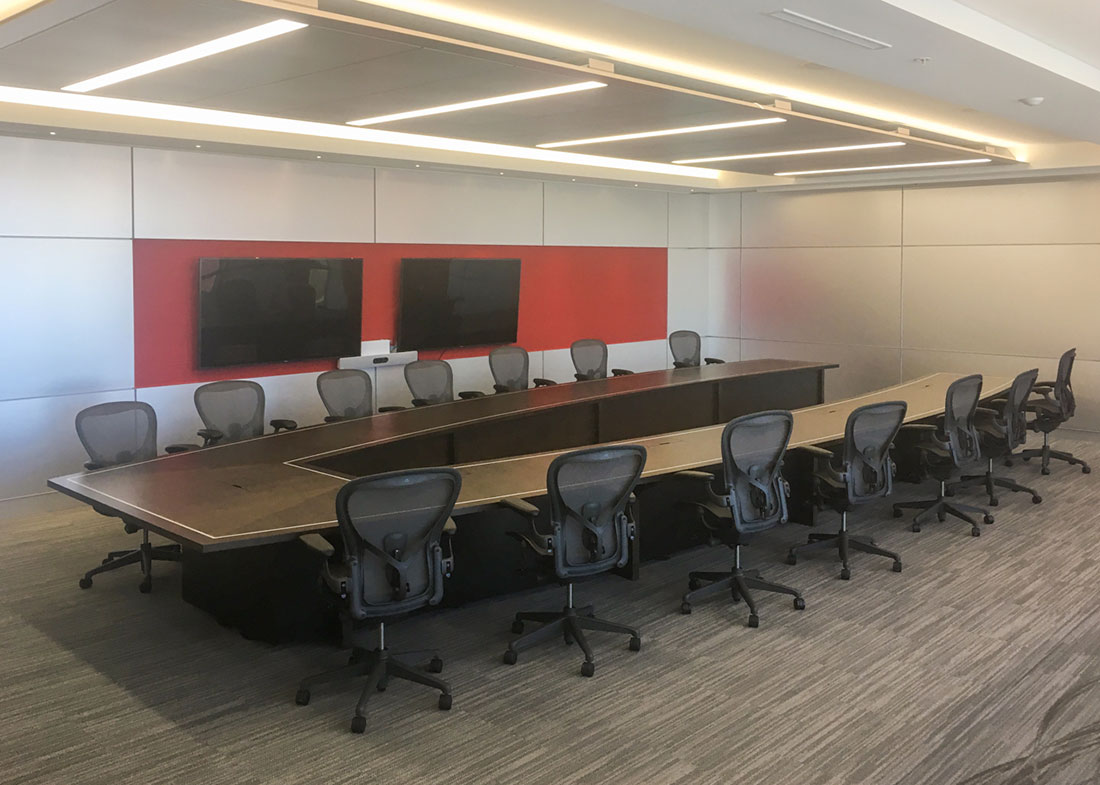 Lincoln Electric V Shaped Conference Table Lincoln Electric Welding School V Shaped Conference Table